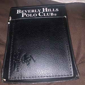 Beverly Hills Polo Club Men's Bifold Black Smooth Leather Wallet in Box